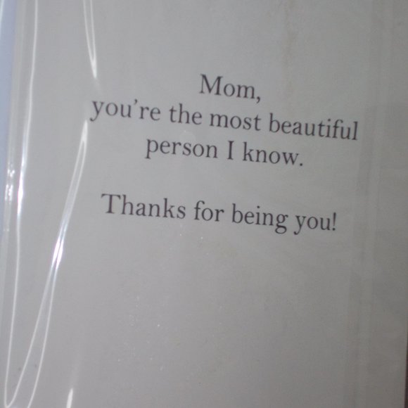New sealed in plastic, 3 Mother Day Cards - Picture 6 of 9